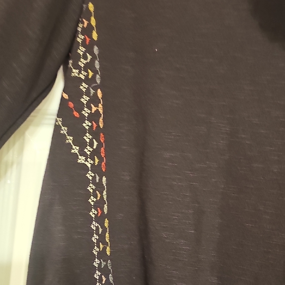 Knox Rose Brown Embroidered Blouse - Picture 4 of 4